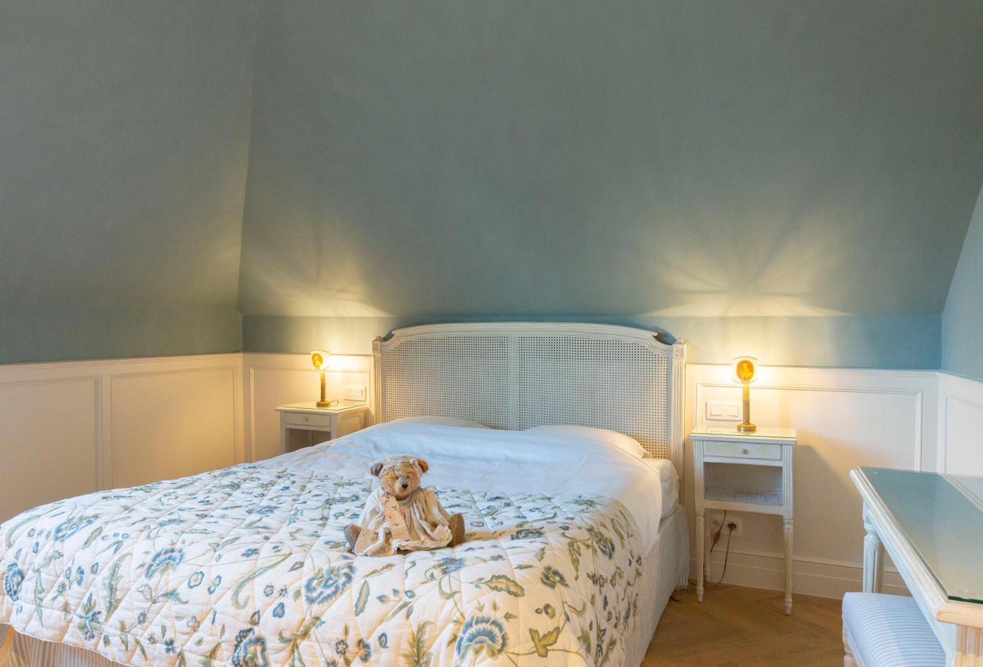 Guesthouse Mirabel Брюгге Номер фото